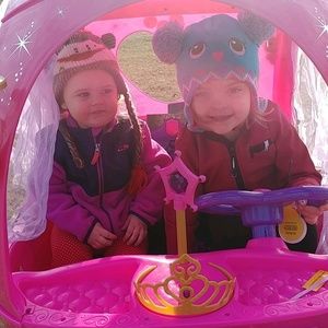 Meet your Posher, Ashley